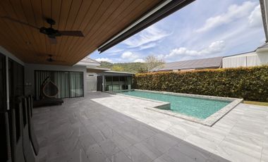 For sale 3 bedrooms villa in Cha Am, Phetchaburi