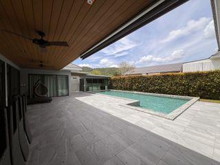 For sale 3 bedrooms villa in Cha Am, Phetchaburi