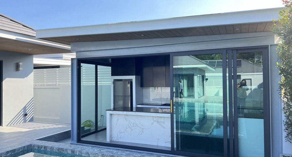 For sale 3 bedrooms villa in Cha Am, Phetchaburi