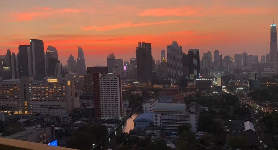 ให้เช่า 2 ห้องนอน คอนโด ใน วัฒนา, กรุงเทพฯ