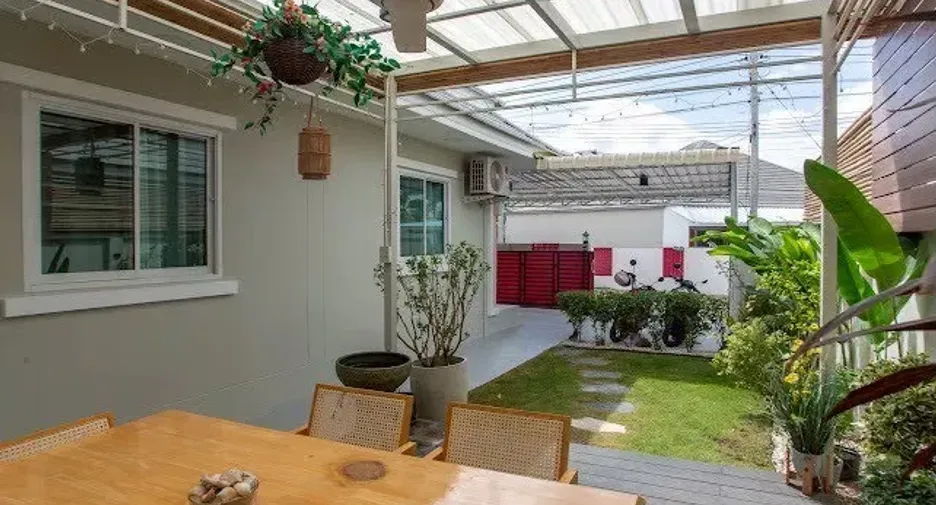 For sale 3 bedrooms house in Hua Hin, Prachuap Khiri Khan