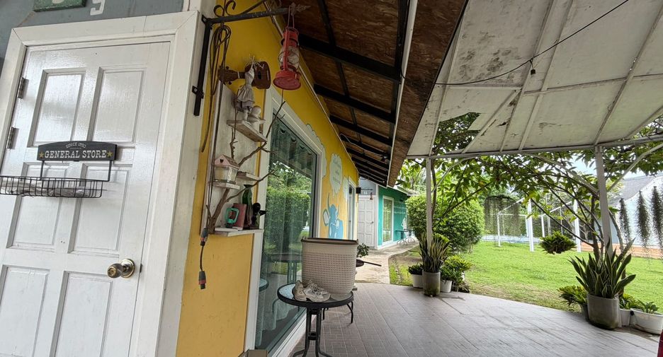 For rent 10 bedrooms hotel in Cha Am, Phetchaburi