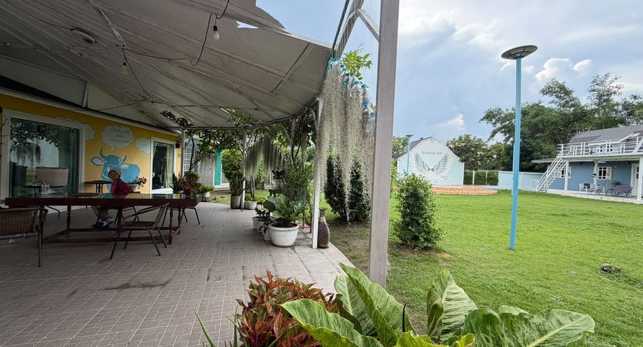 For rent 10 bedrooms hotel in Cha Am, Phetchaburi