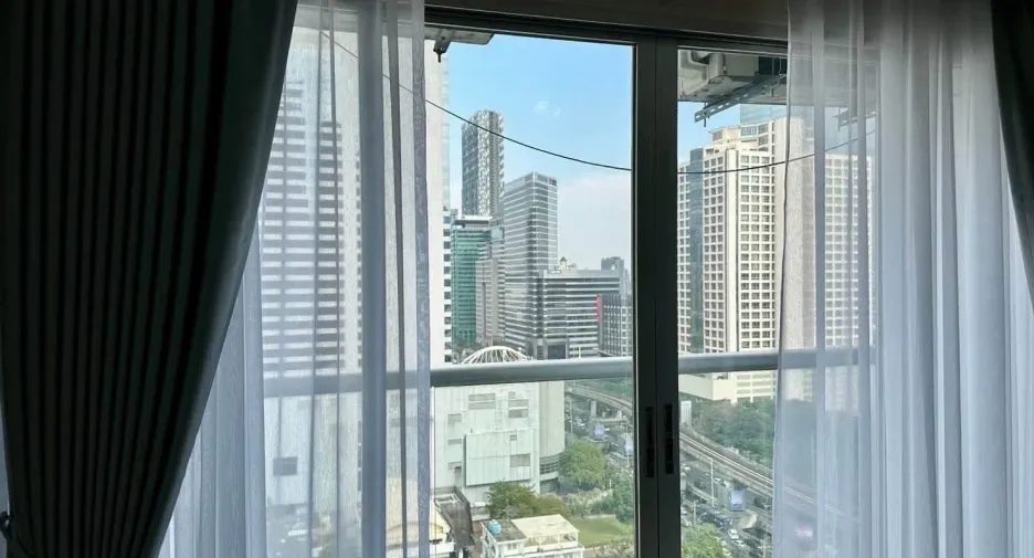 For sale 1 bed condo in Sathon, Bangkok