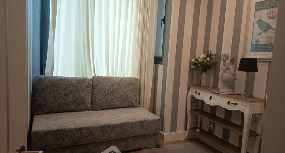 For rent 2 bedrooms condo in Chatuchak, Bangkok
