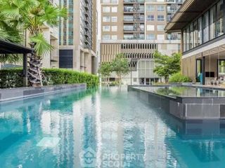 For sale 2 ベッドルーム condo in Yan Nawa, Bangkok