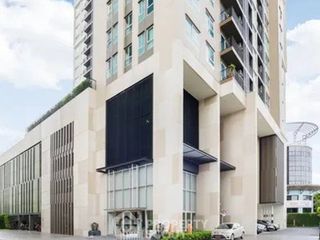 For sale 2 ベッドルーム condo in Yan Nawa, Bangkok
