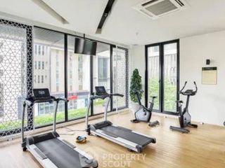 For sale 2 ベッドルーム condo in Yan Nawa, Bangkok