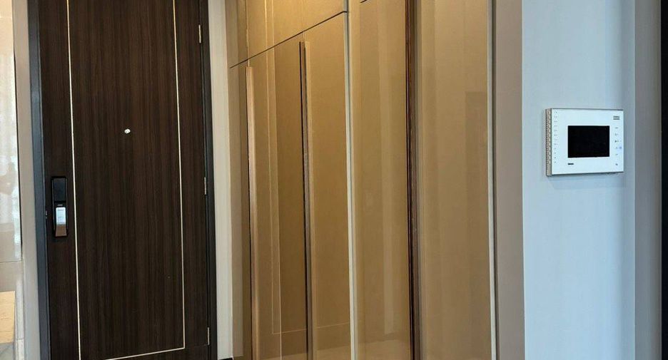 Condo en alquiler de 1 habitaciones en Khlong Toei, Bangkok