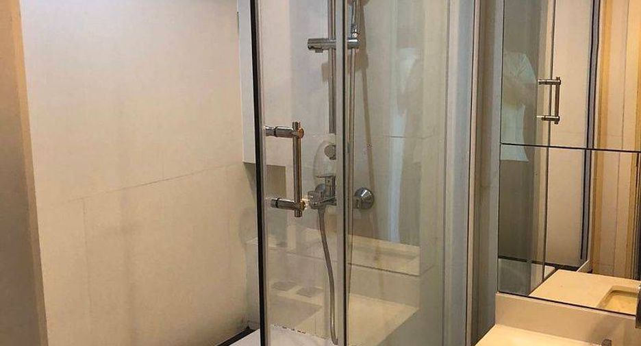 For sale 1 bed condo in Watthana, Bangkok