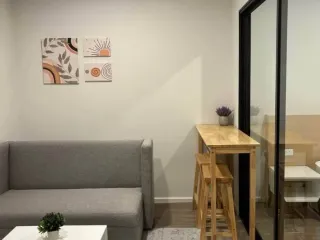 À louer studio condo à Phra Khanong, Bangkok