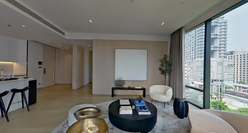 For sale 2 bedrooms condo in Khlong Toei, Bangkok