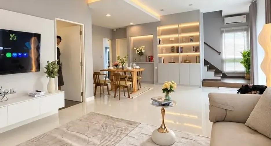 Haus zur Miete mit 4 Zimmer in Mueang Chiang Mai, Chiang Mai