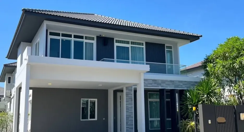 Haus zur Miete mit 4 Zimmer in Mueang Chiang Mai, Chiang Mai