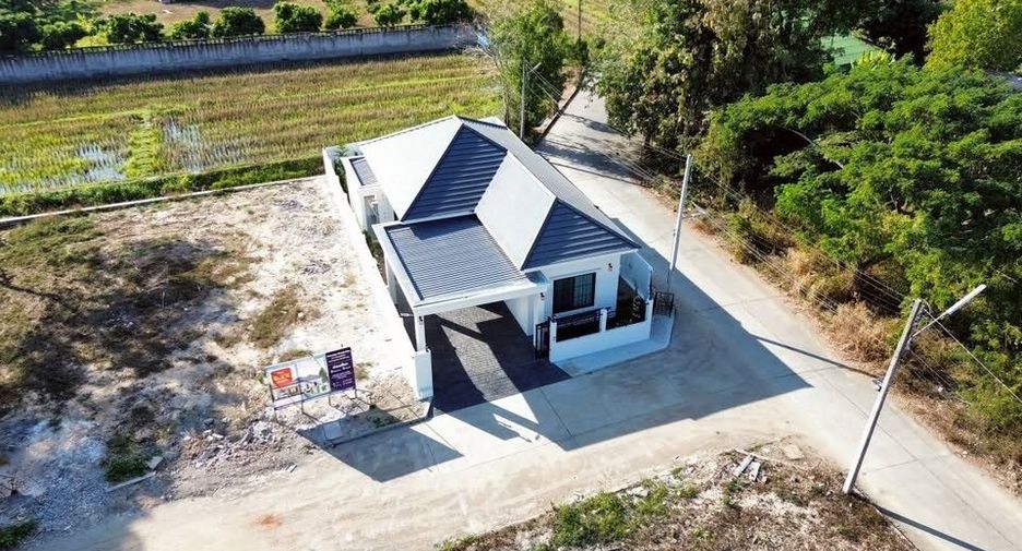 Casa en venta de 3 habitaciones en Doi Saket, Chiang Mai