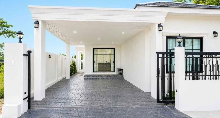 Casa en venta de 3 habitaciones en Doi Saket, Chiang Mai
