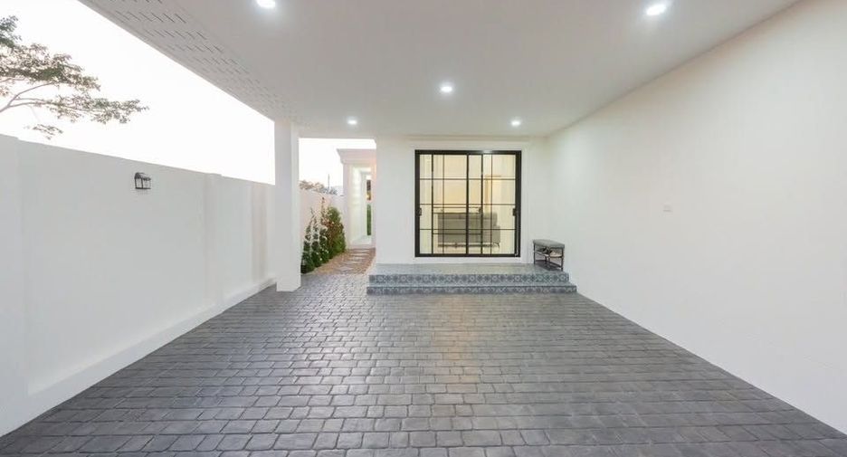 Casa en venta de 3 habitaciones en Doi Saket, Chiang Mai