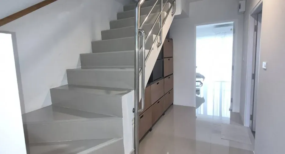Reihenhaus zum Kauf und zur Miete mit 3 Zimmer in Hua Hin, Prachuap Khiri Khan