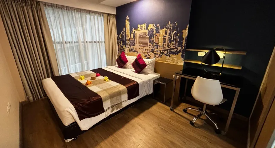 For rent 2 bedrooms apartment in Khlong Toei, Bangkok