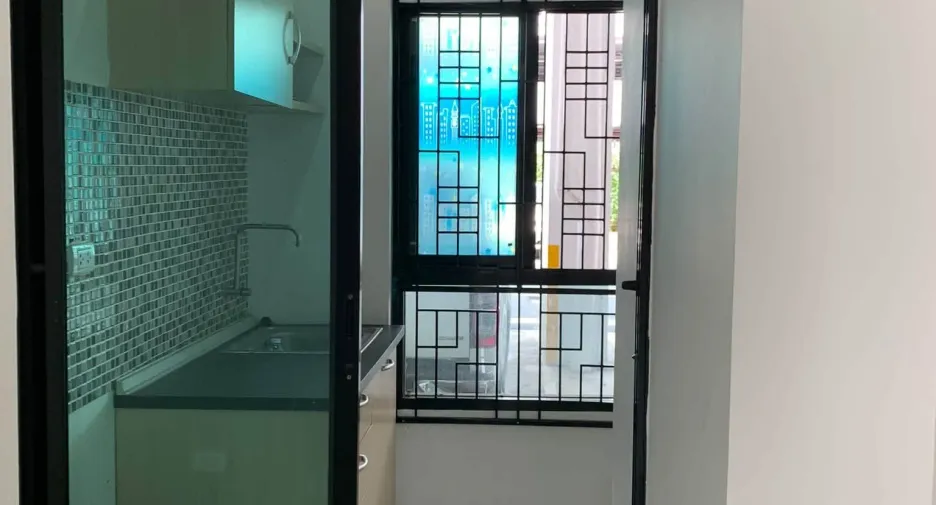 À louer studio condo à Bang Khen, Bangkok