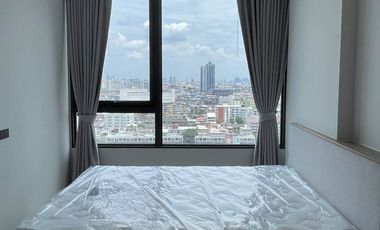 Condo en alquiler de 1 habitaciones en Khlong San, Bangkok