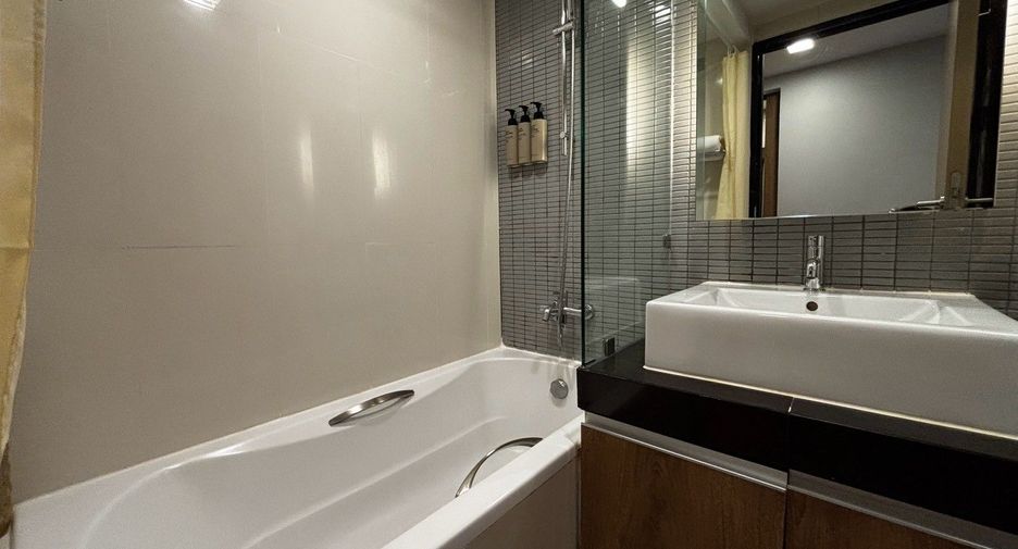 À louer 1 chambre appartement à Watthana, Bangkok