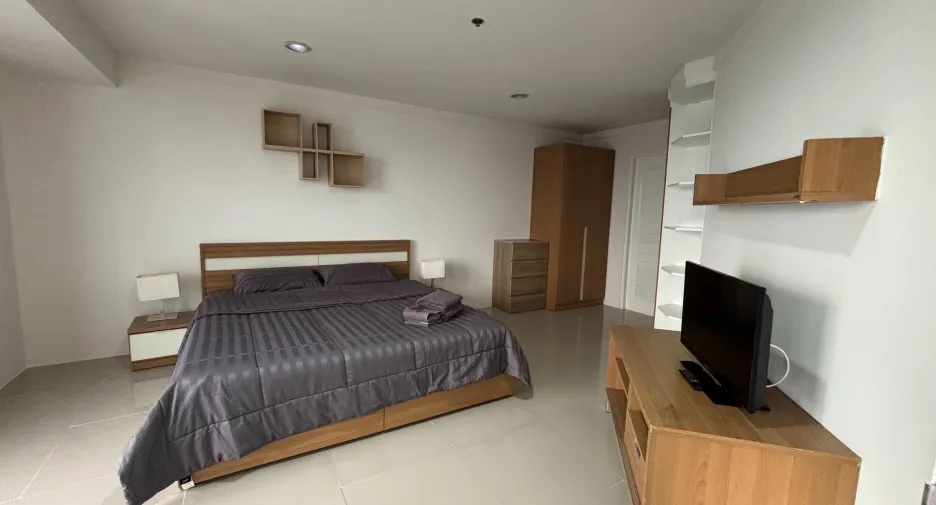 Condo en alquiler de 2 habitaciones en Khlong Toei, Bangkok