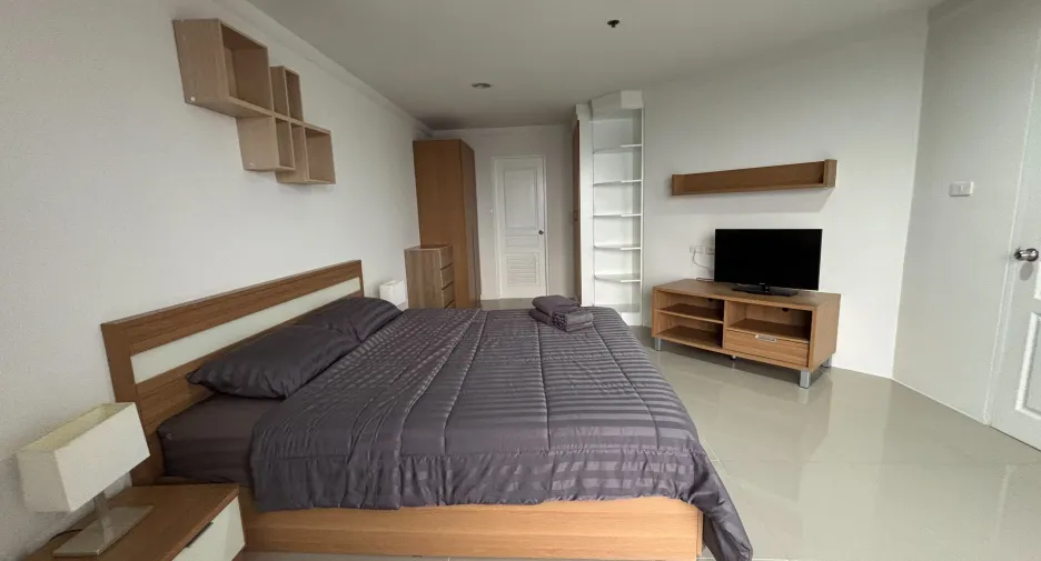 Condo en alquiler de 2 habitaciones en Khlong Toei, Bangkok