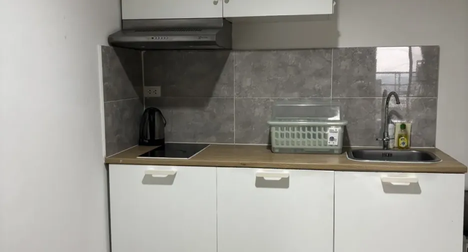 Condo en alquiler de 2 habitaciones en Khlong Toei, Bangkok