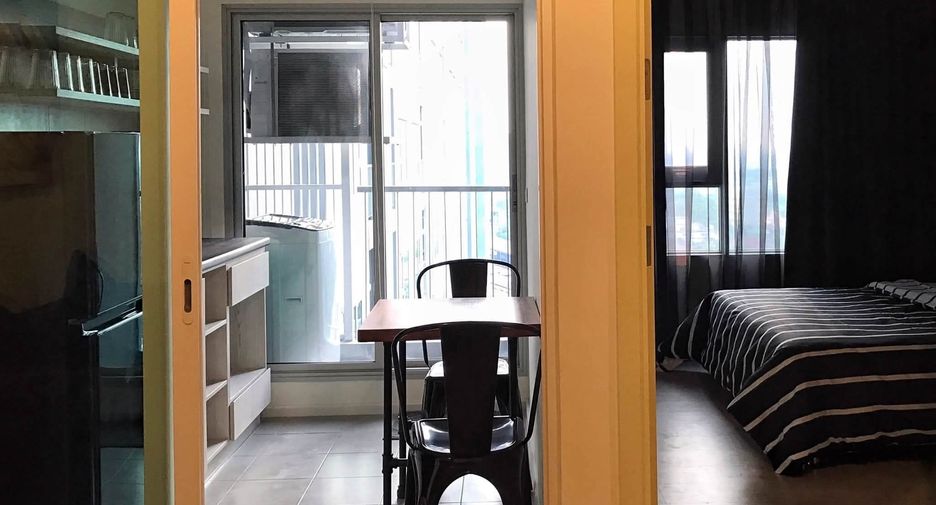 For rent 1 Beds condo in Thon Buri, Bangkok