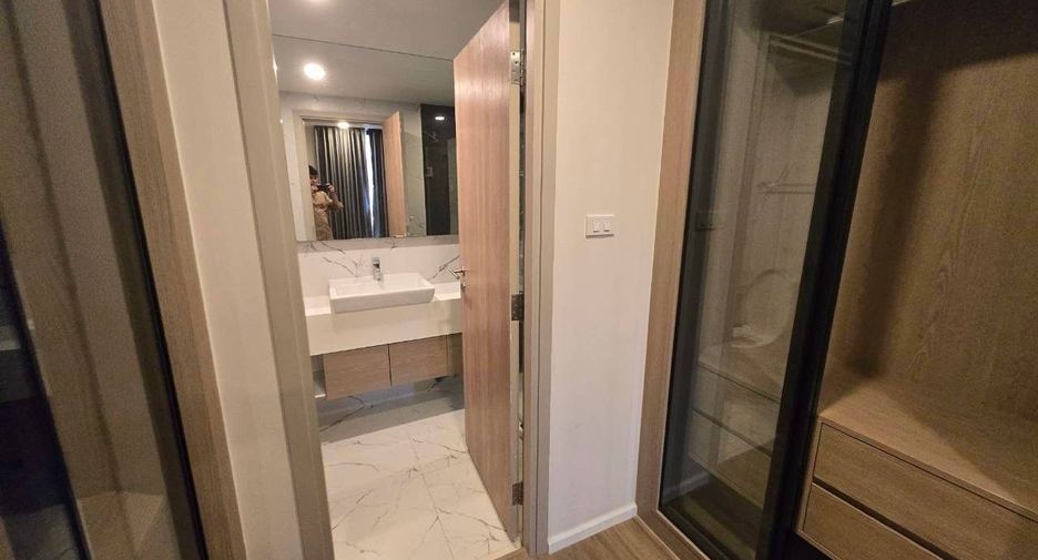 À louer 1 chambre condo à Yan Nawa, Bangkok
