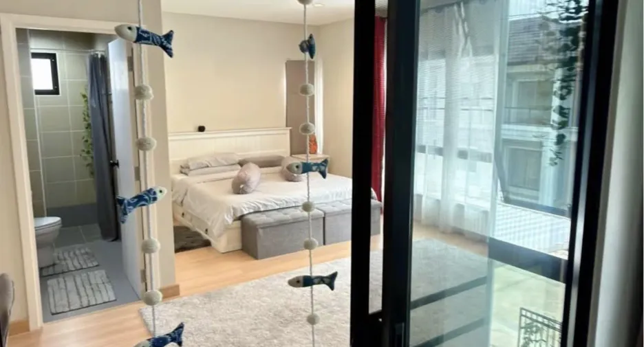 Casa en venta de 4 habitaciones en Saraphi, Chiang Mai