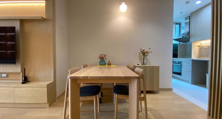 For rent 2 bedrooms condo in Watthana, Bangkok