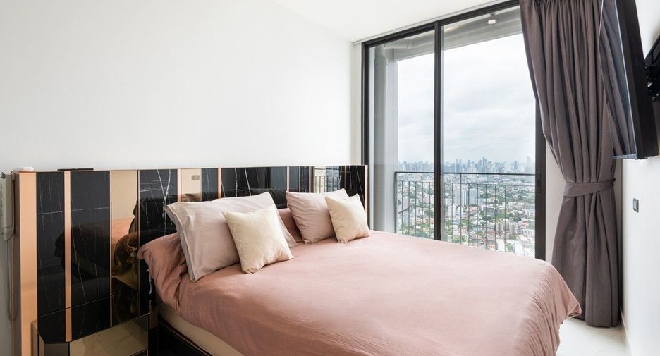 For sale 3 ベッドルーム condo in Bang Na, Bangkok