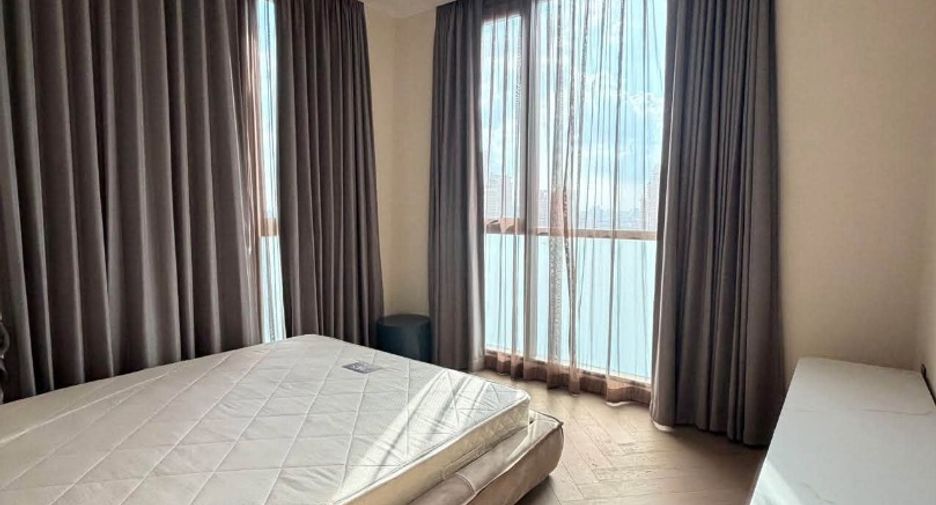 À vendre 4 chambres condo à Sathon, Bangkok