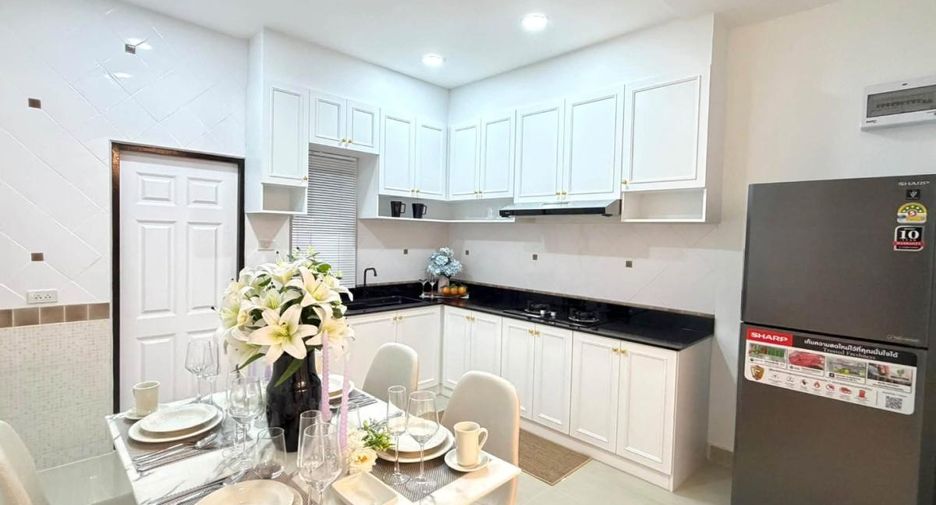 Casa en venta de 2 habitaciones en Bang Lamung, Chonburi