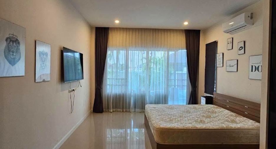 For rent 3 bedrooms house in Huay Yai, Pattaya