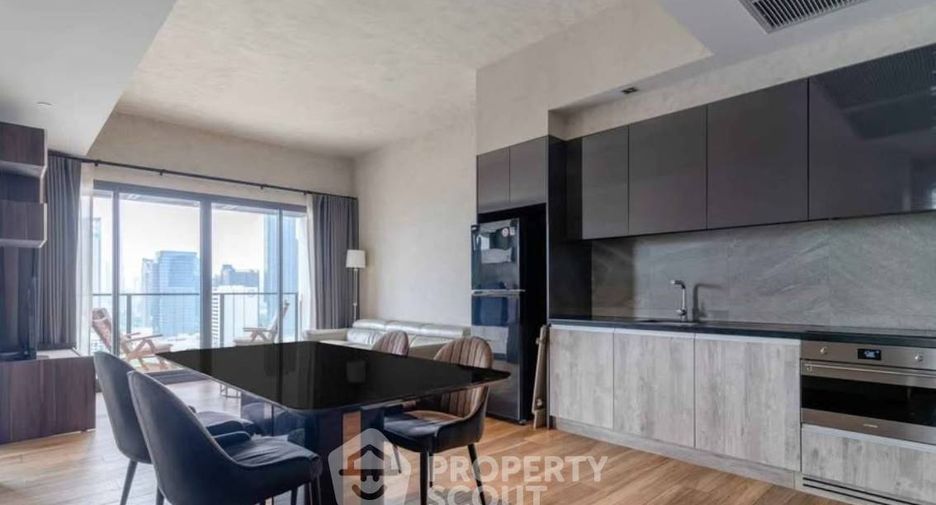 For sale 2 bedrooms condo in Watthana, Bangkok