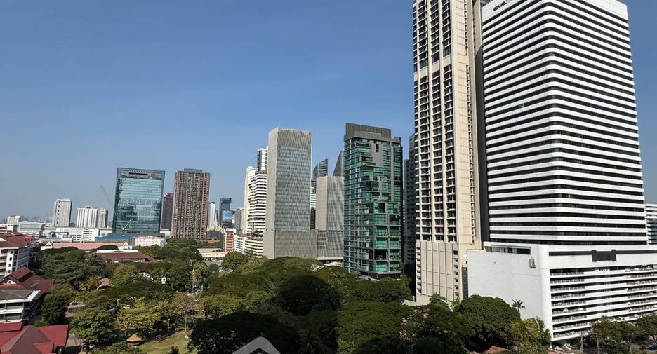 For sale 2 bedrooms condo in Watthana, Bangkok