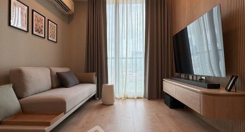 For sale 2 bedrooms condo in Watthana, Bangkok