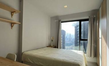 For sale 1 bed condo in Huai Khwang, Bangkok