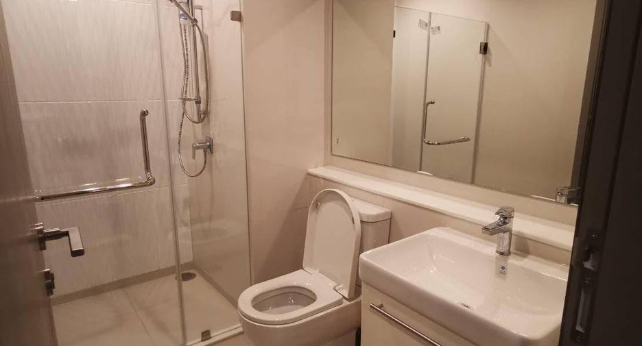 For rent 1 bed condo in Huai Khwang, Bangkok
