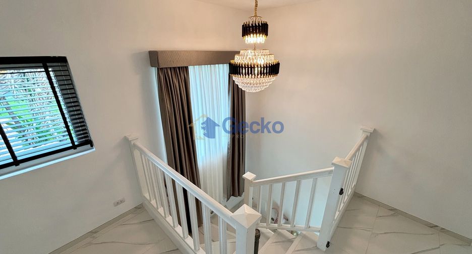 Haus zum Kauf mit 8 Zimmer in Bang Lamung, Chonburi
