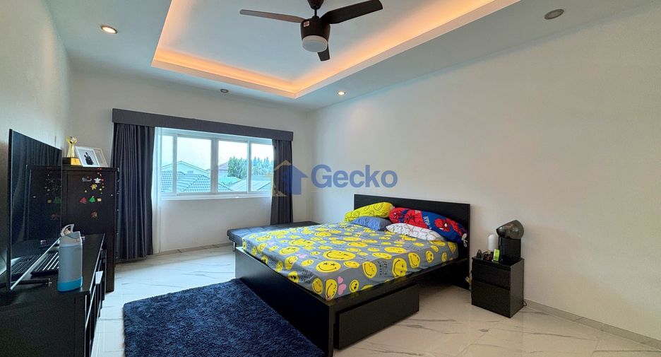 Haus zum Kauf mit 8 Zimmer in Bang Lamung, Chonburi