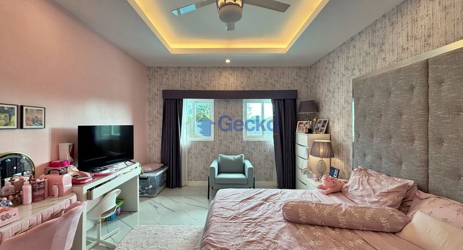 Haus zum Kauf mit 8 Zimmer in Bang Lamung, Chonburi