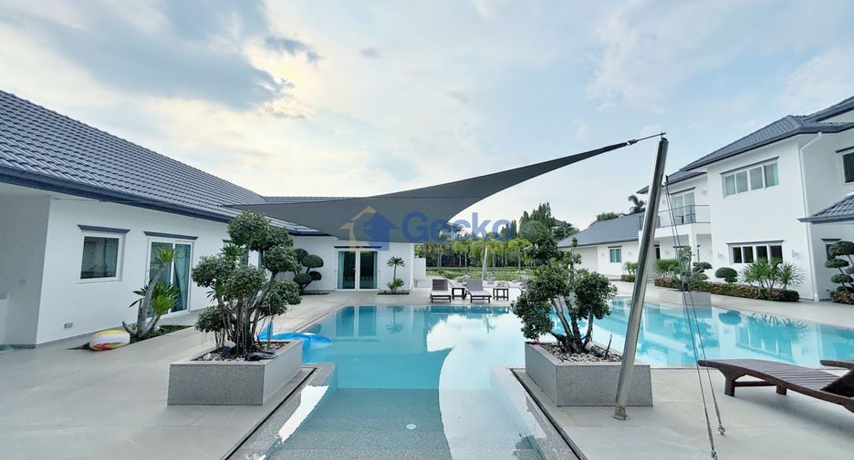 Haus zum Kauf mit 8 Zimmer in Bang Lamung, Chonburi