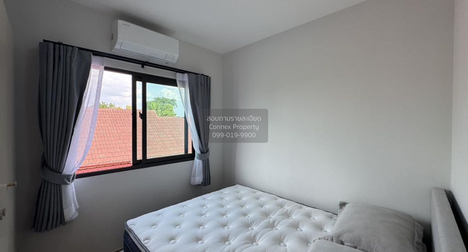 For rent 3 bedrooms townhouse in Bang Phli, Samut Prakan