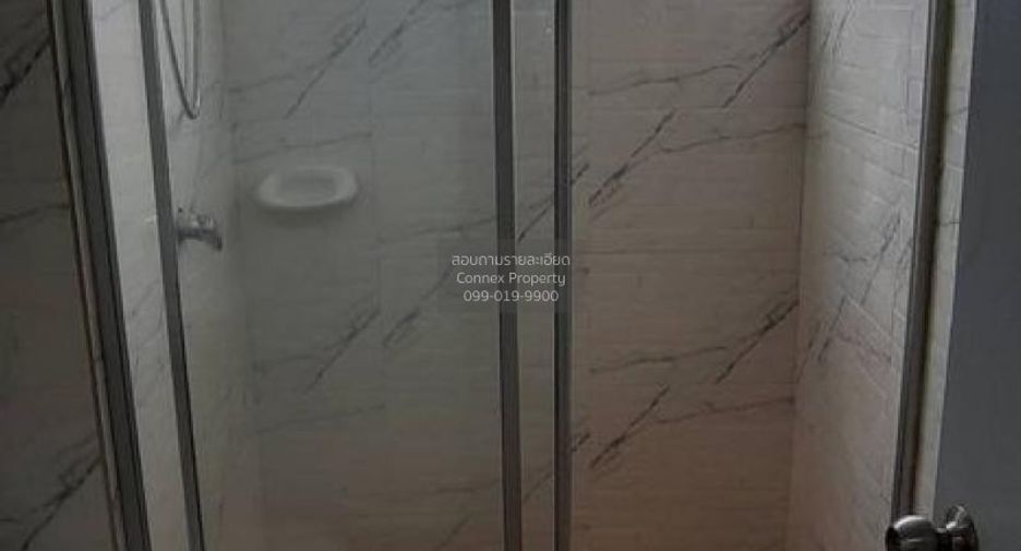 Condo en alquiler de 1 habitaciones en Bang Na, Bangkok