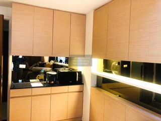 Wohnung zur Miete mit 1 Zimmer in Bang Rak, Bangkok