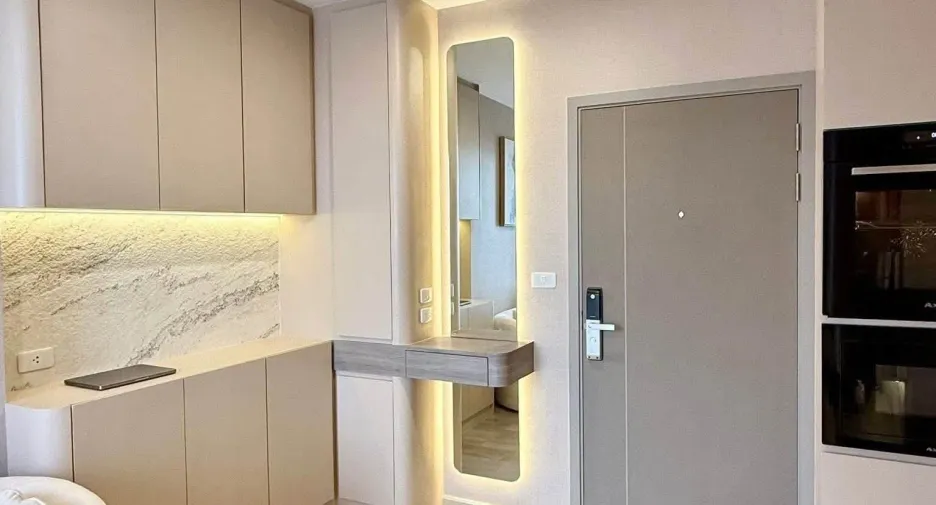 Wohnung zum Kauf mit 1 Zimmer in Bang Na, Bangkok